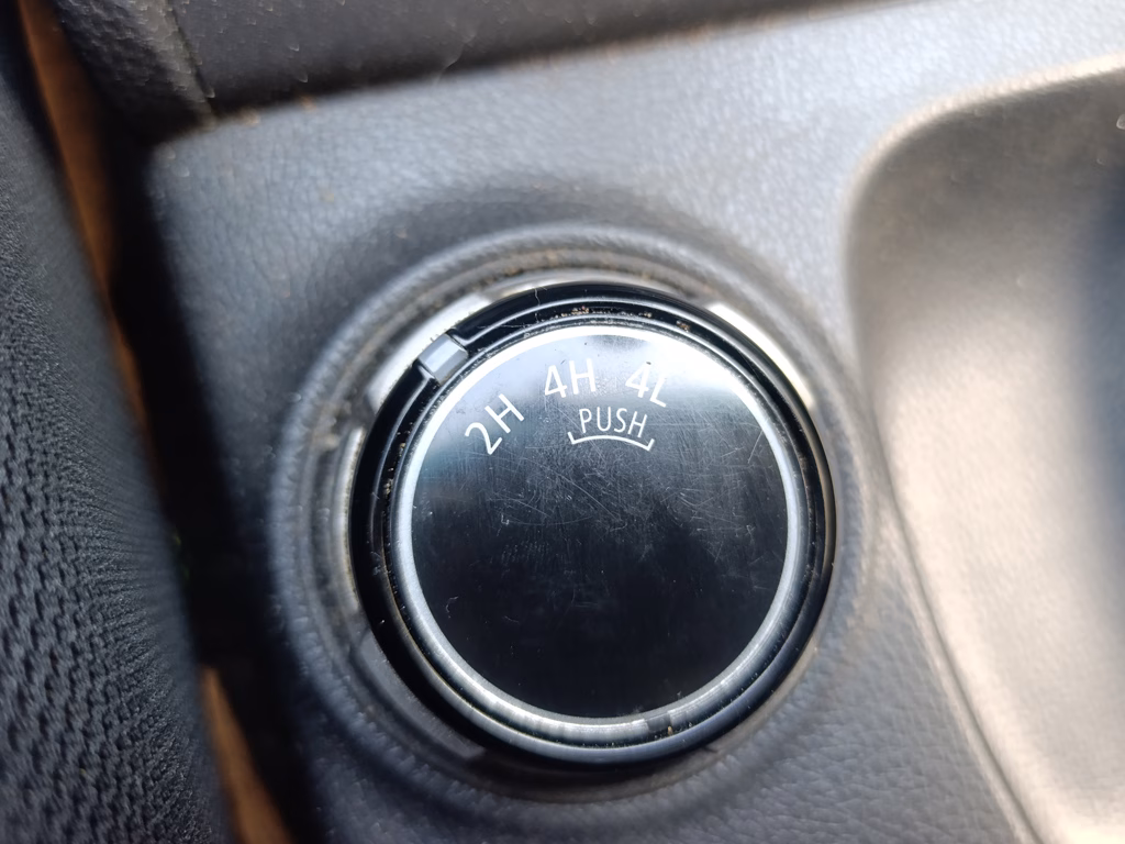 Mitsubishi L200 Katana Crt 4x4 año 2024