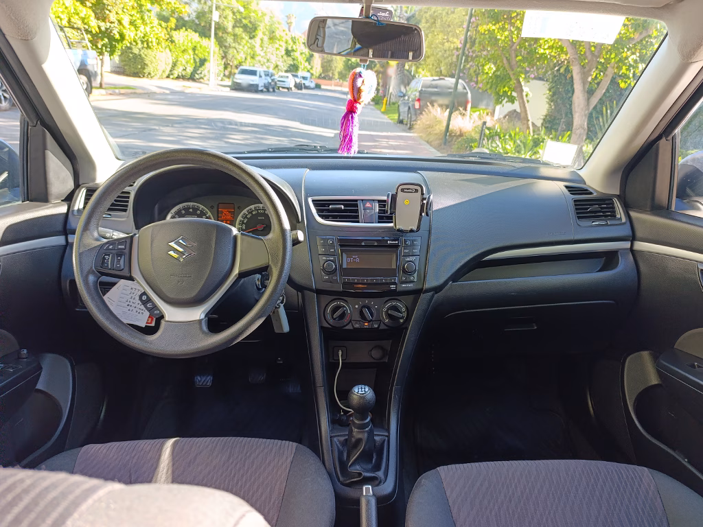 Suzuki Swift Gl año 2018