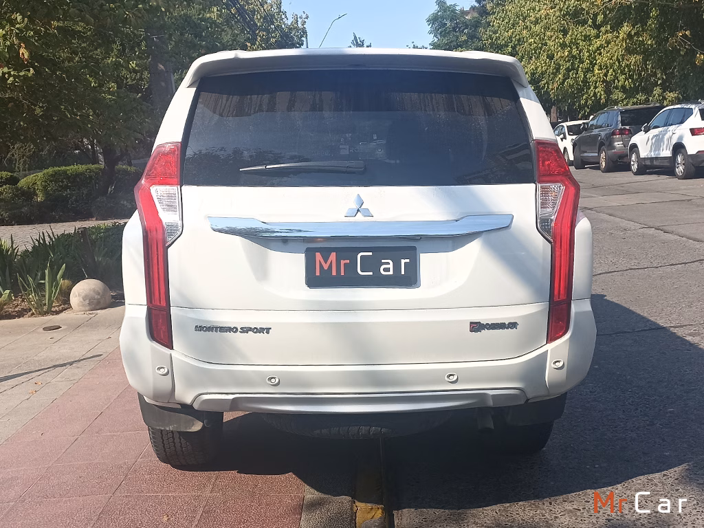 Mitsubishi Montero Sport No Se La Version año 2019