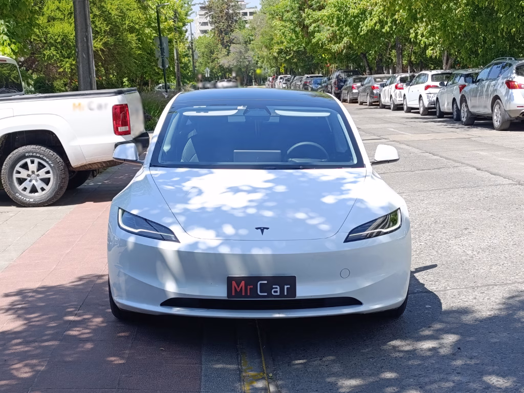Tesla Model 3 Dual Motor-Long Range año 2025