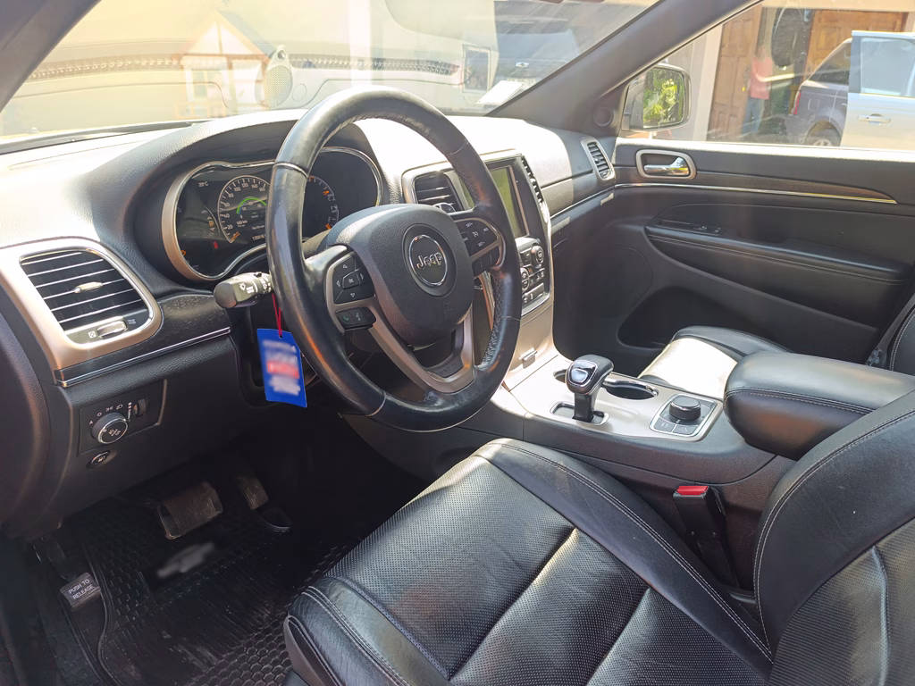 Jeep Grand Cherokee Limited año 2016