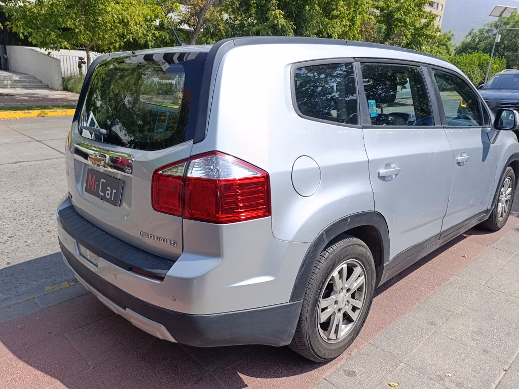 Chevrolet Orlando Ls año 2016