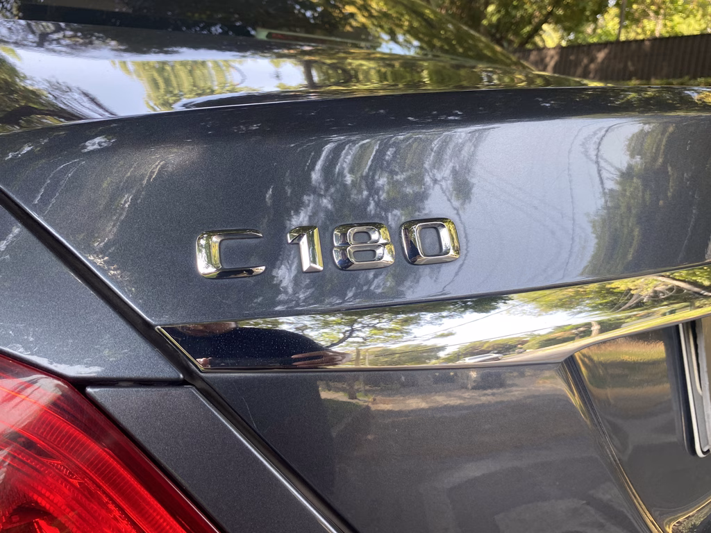 Mercedes Benz C180 1.6 año 2015