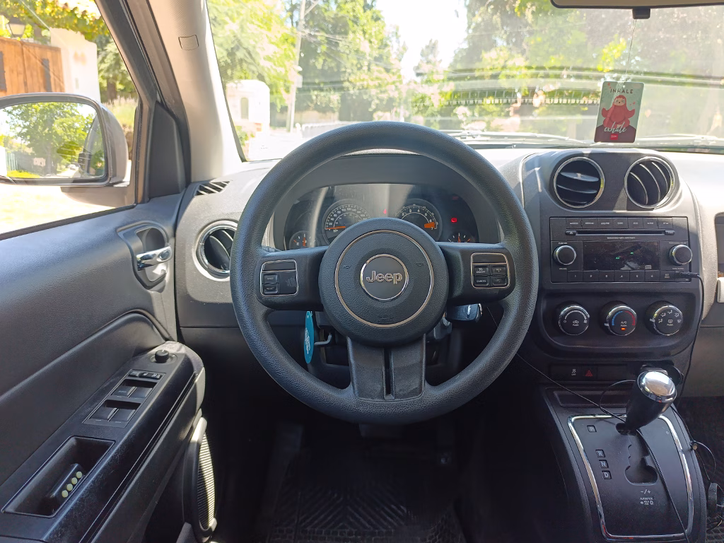 Jeep Compass Sport año 2015