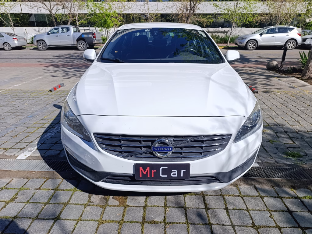 Volvo S60 D2 Confort año 2019