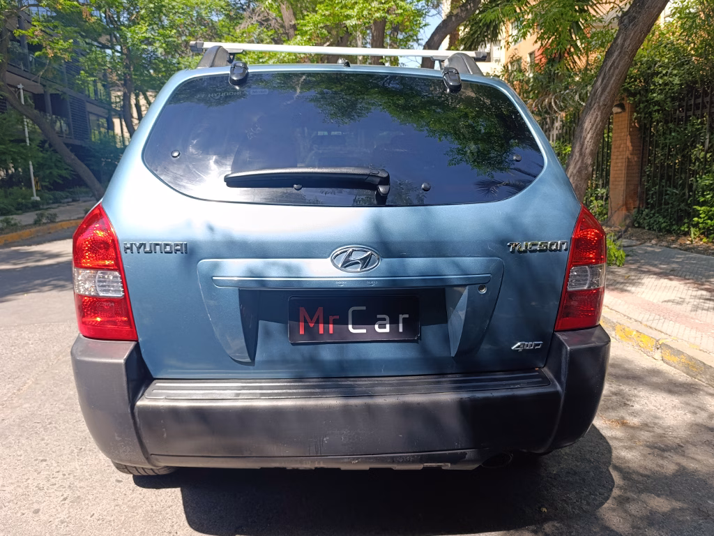 Hyundai Tucson Gl 4x4 año 2010
