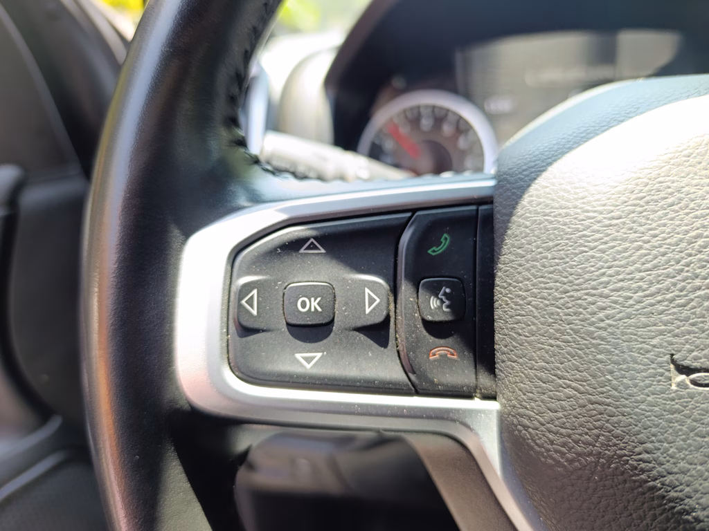 Ram 1500 Bighorn 4x4 año 2022