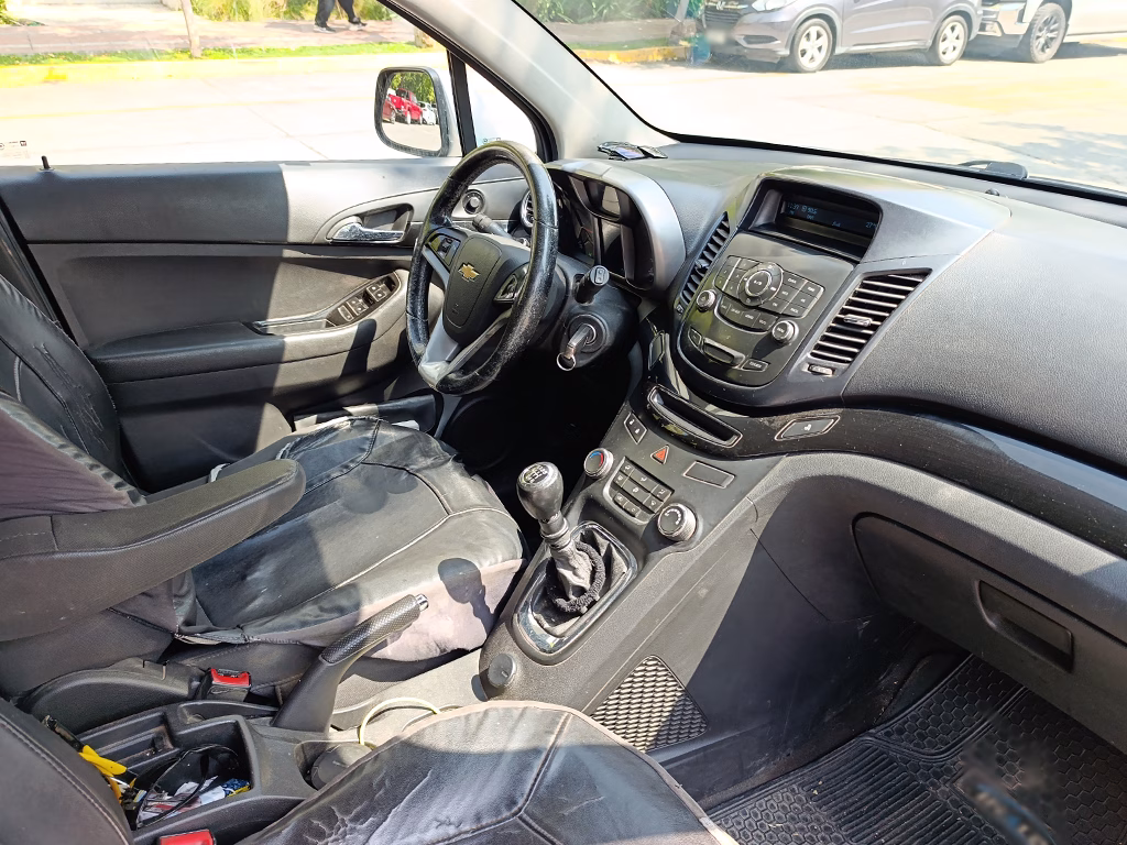 Chevrolet Orlando Ls año 2016