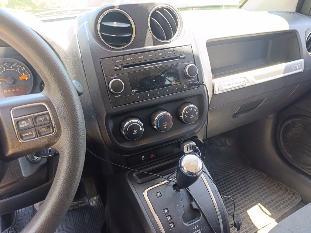 Jeep Compass Sport año 2015