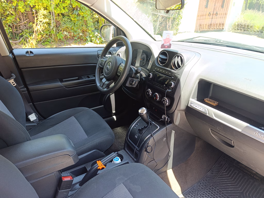 Jeep Compass Sport año 2015