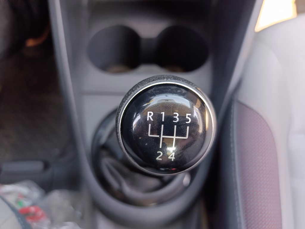 Volkswagen Voyage Higline año 2019
