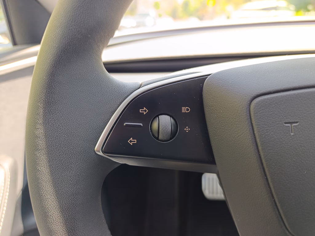 Tesla Model 3 Dual Motor-Long Range año 2025