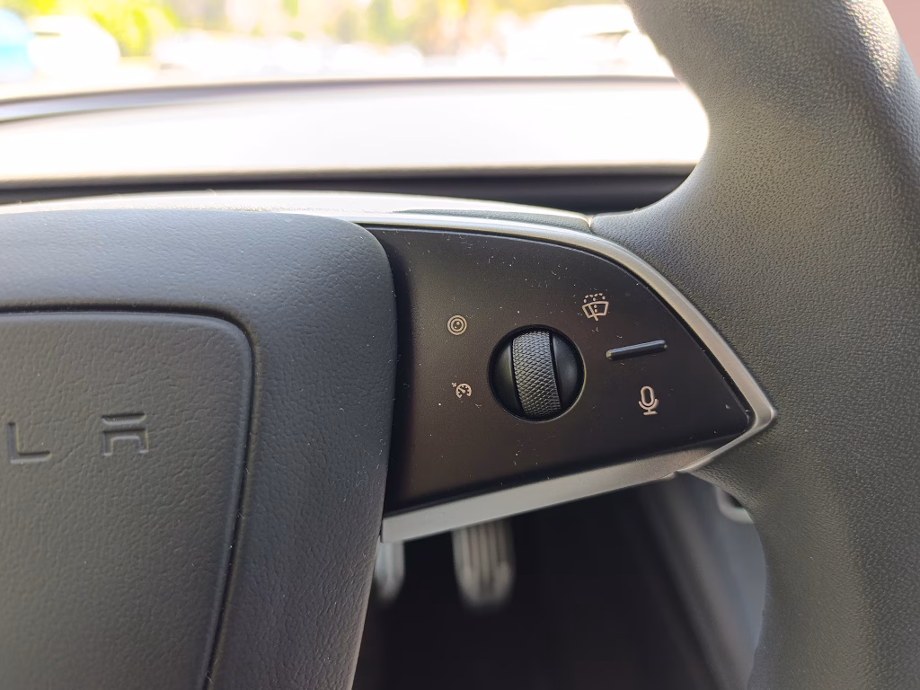Tesla Model 3 Dual Motor-Long Range año 2025
