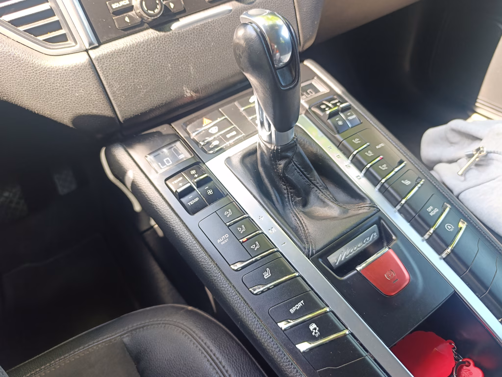Porsche Macan R4 año 2016