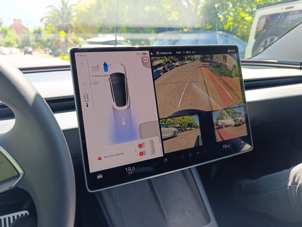 Tesla Model 3 Dual Motor-Long Range año 2025