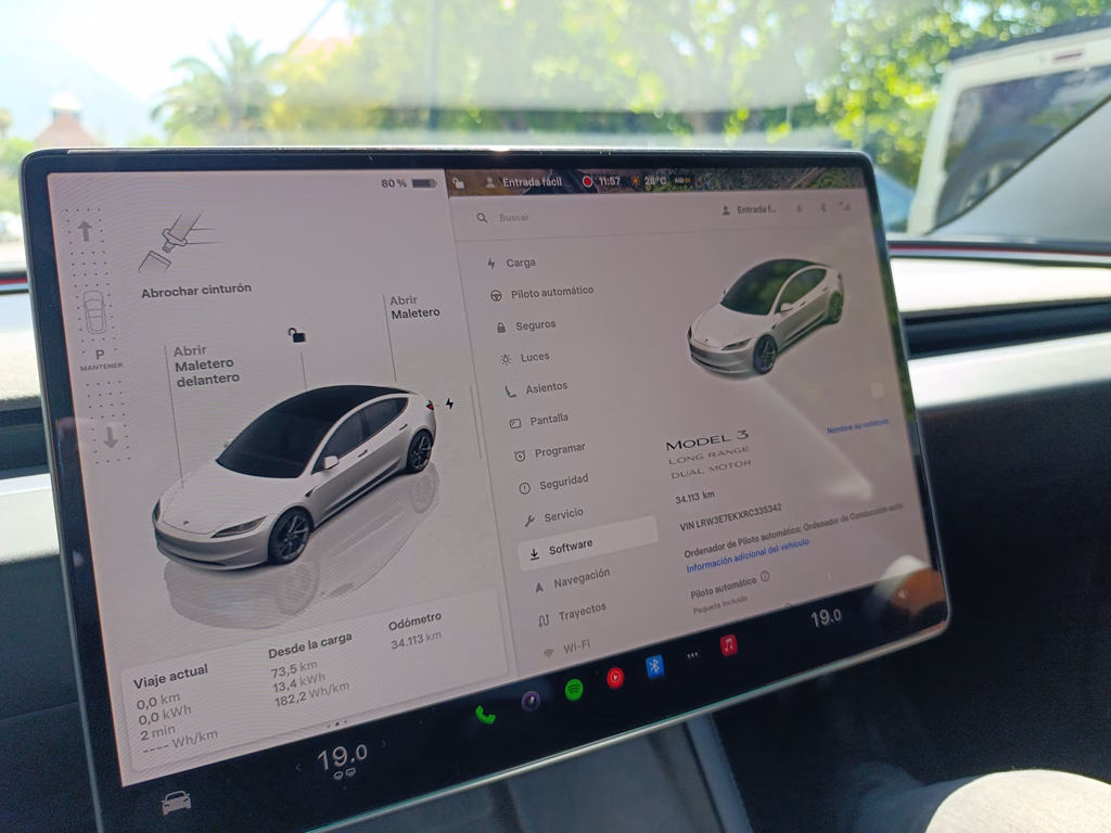 Tesla Model 3 Dual Motor-Long Range año 2025
