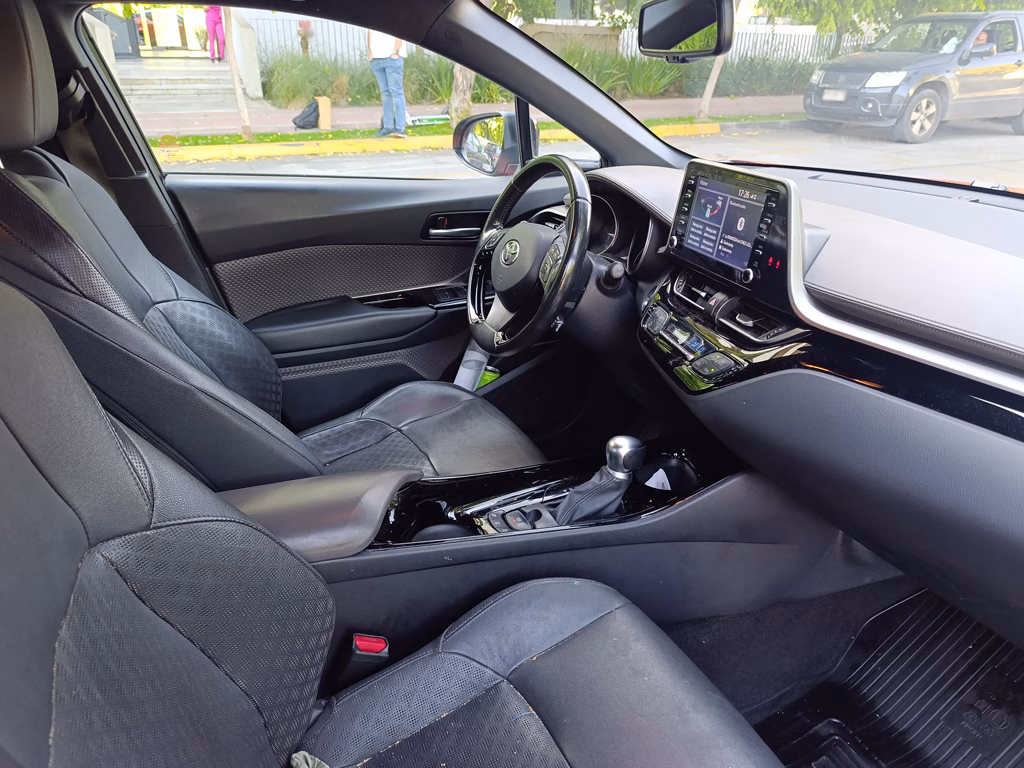 Toyota C-hr At Luxury año 2021