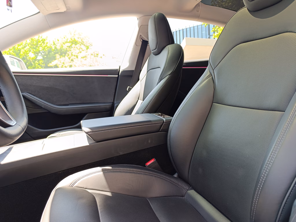 Tesla Model 3 Dual Motor-Long Range año 2025