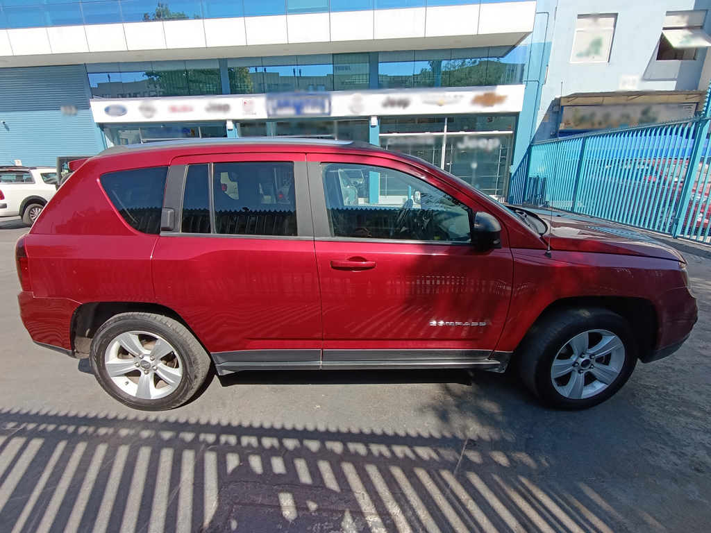 Jeep Compass Sport año 2014