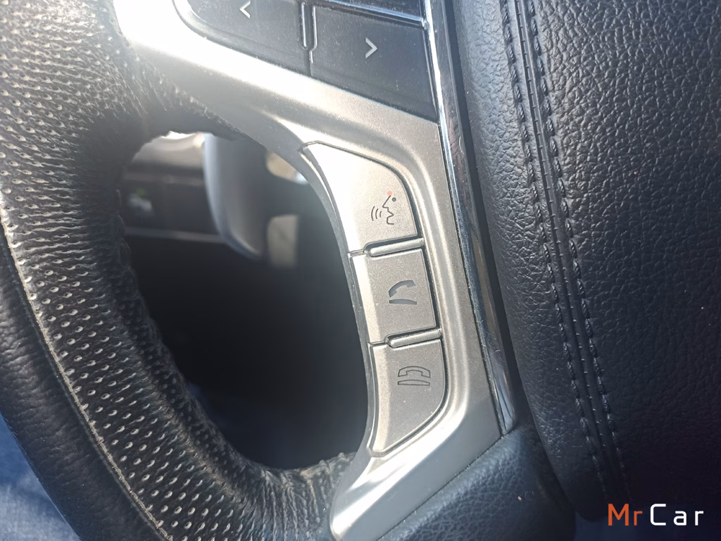 Mitsubishi Montero Sport No Se La Version año 2019