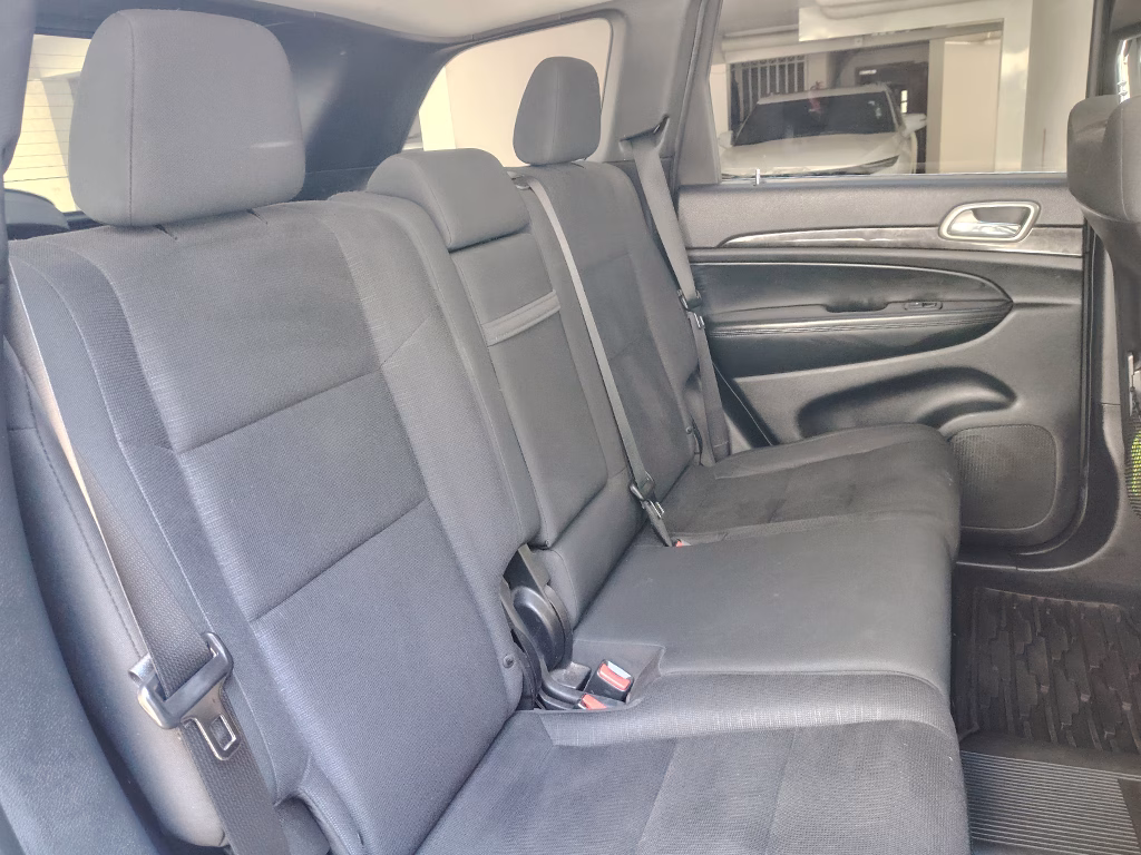 Jeep Grand Cherokee Laredo año 2011
