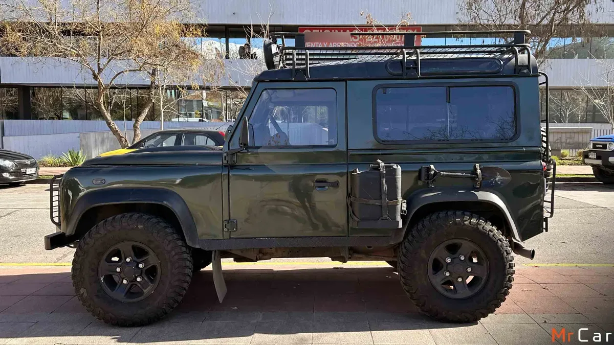Land Rover Defender 90 Puma año 2008