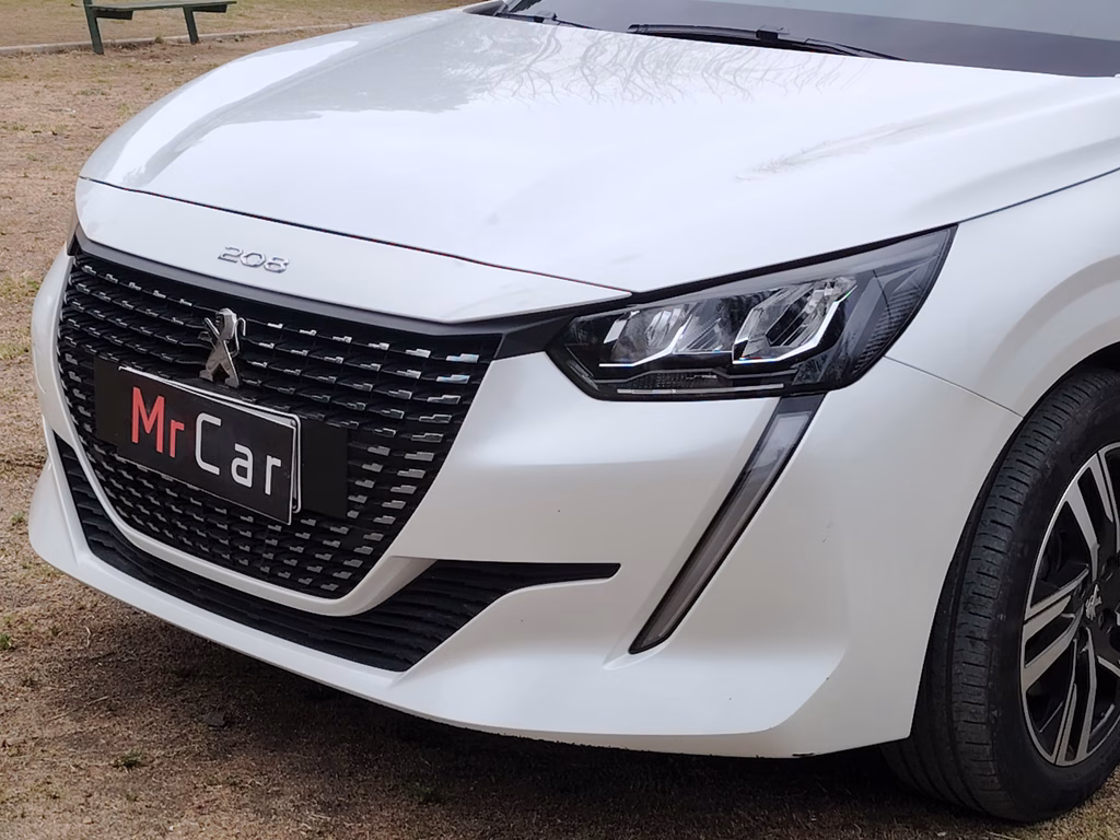 Peugeot 208 1.2 Active Pack año 2022
