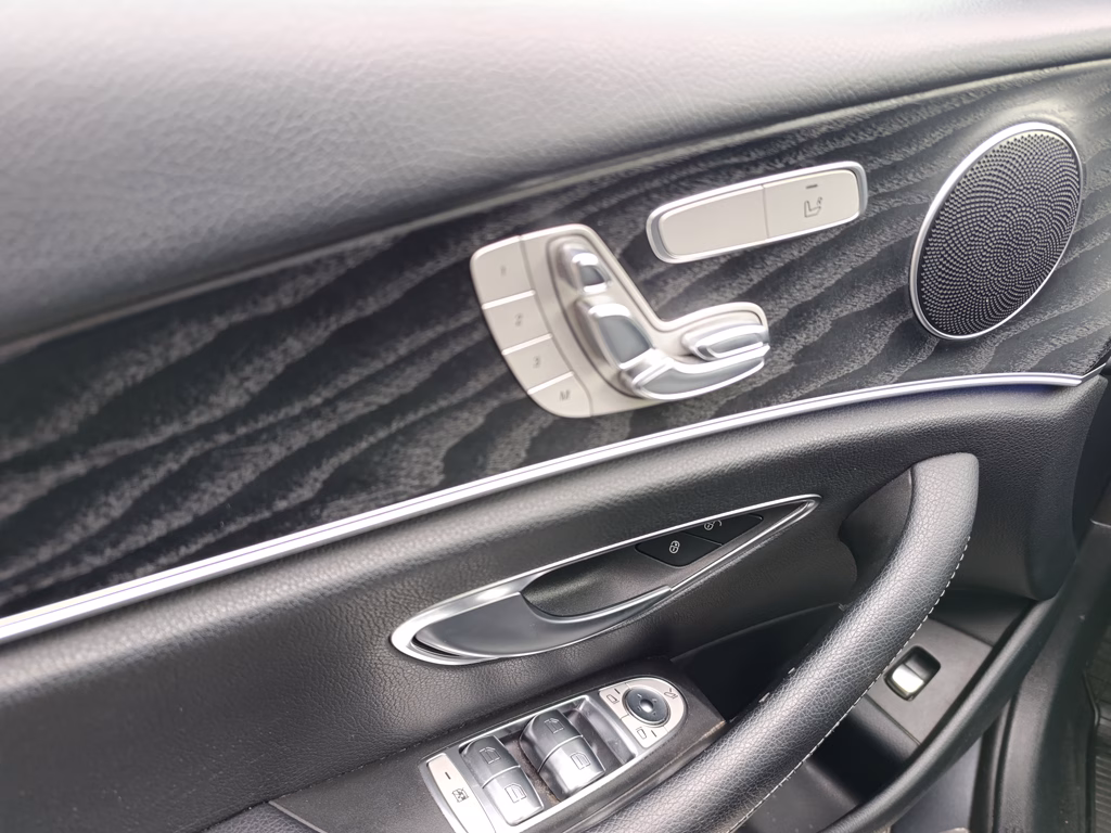 Mercedes-Benz E220 D No Se La Version año 2017