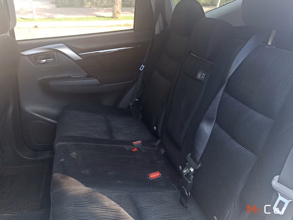 Mitsubishi Montero Sport No Se La Version año 2019