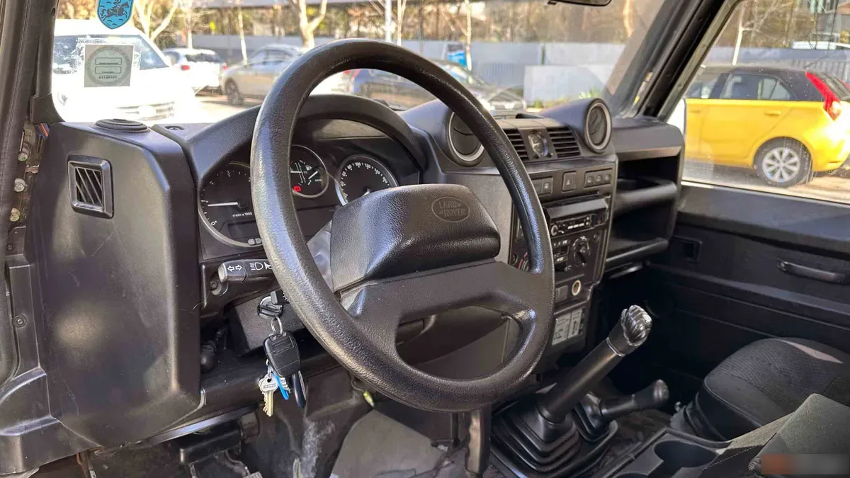 Land Rover Defender 90 Puma año 2008