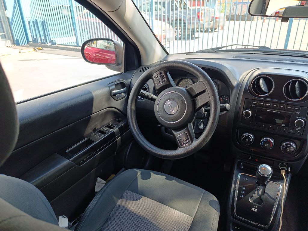 Jeep Compass Sport año 2014
