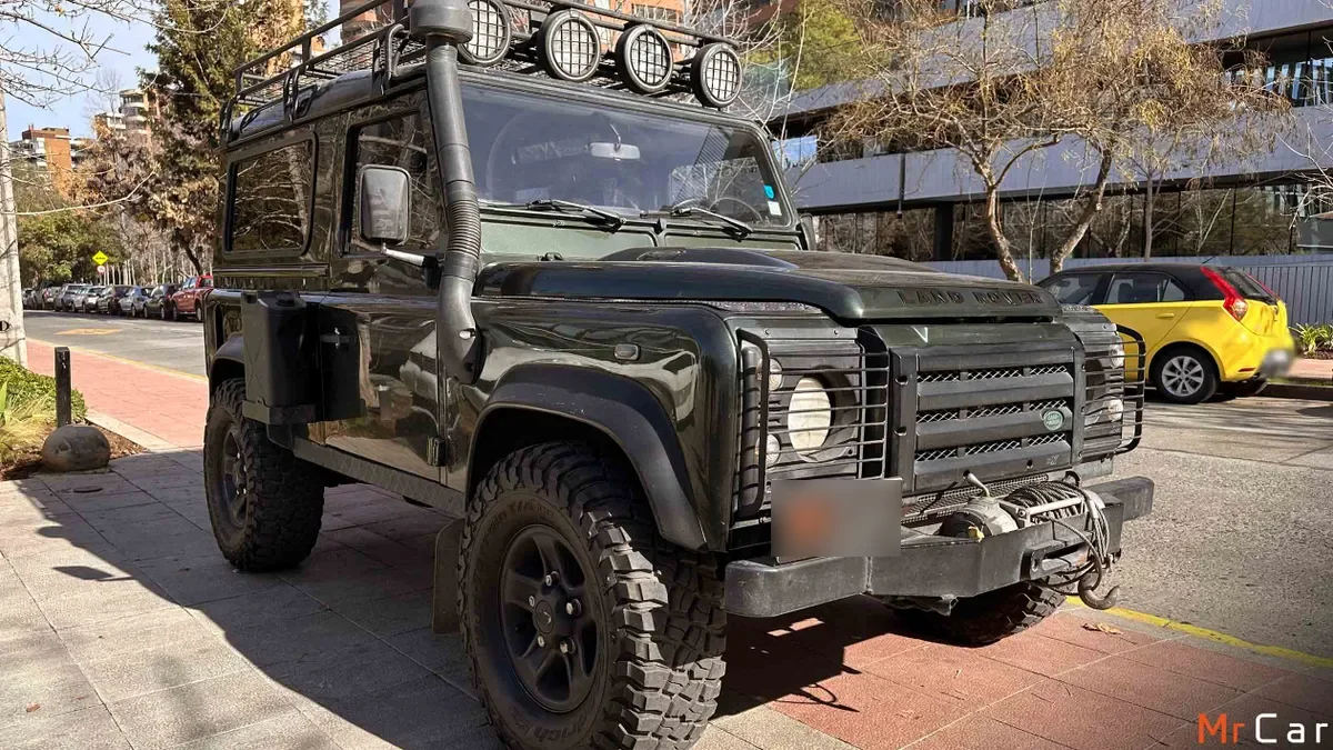 Land Rover Defender 90 Puma año 2008