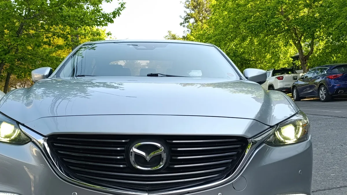 Mazda Mazda New 6 Gt 2.2 D año 2017
