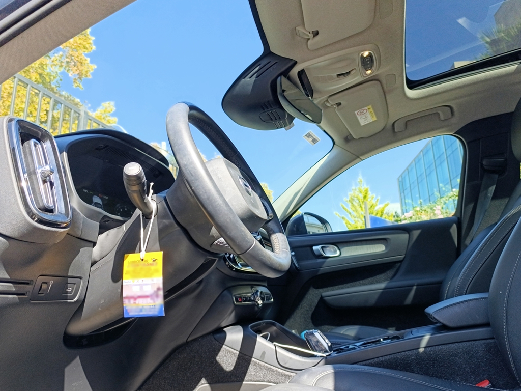 Volvo Xc40 T4 año 2022