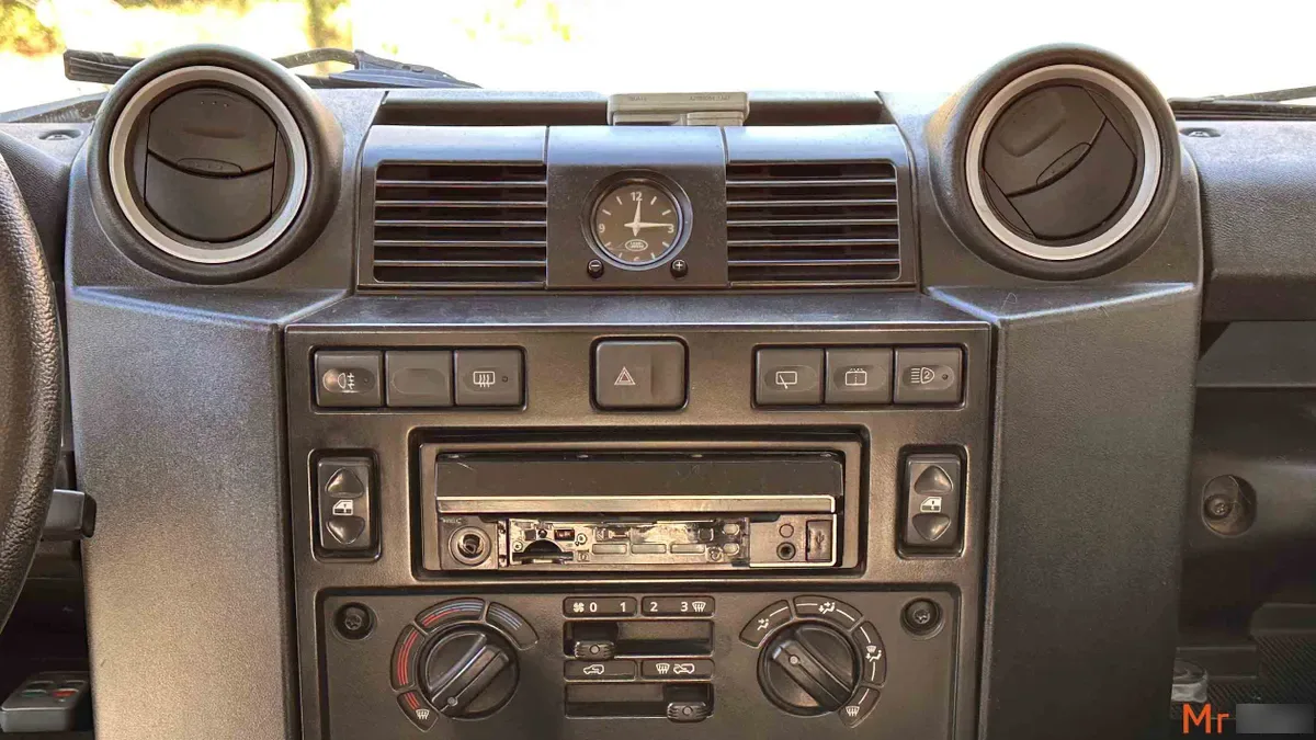 Land Rover Defender 90 Puma año 2008