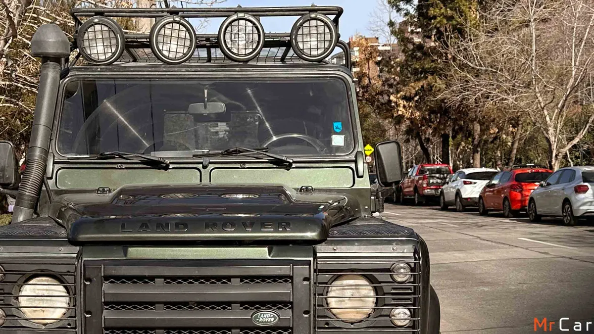 Land Rover Defender 90 Puma año 2008