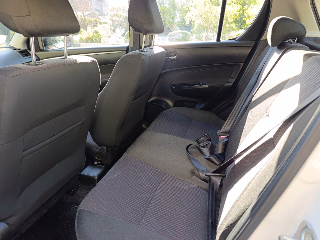 Suzuki Swift Gl año 2018