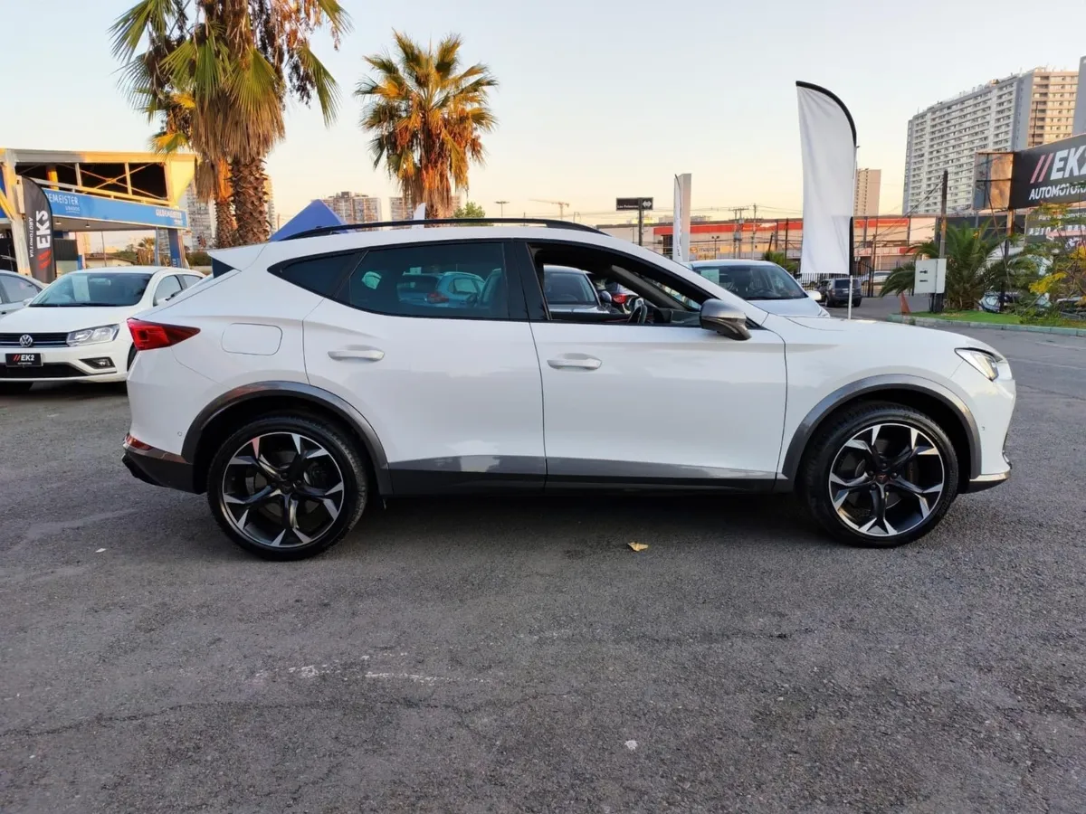 Cupra Formentor 2.0 Tsi 310 Hp 4drive Mid Leather At 4x4 año 2025