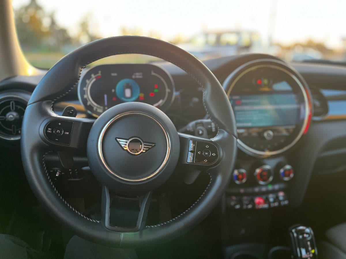 Mini Cooper Hb 3p 2.0 año 2023