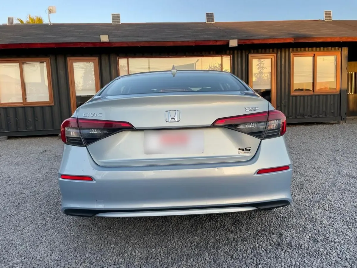 Honda Civic Ex 1.4t At año 2023