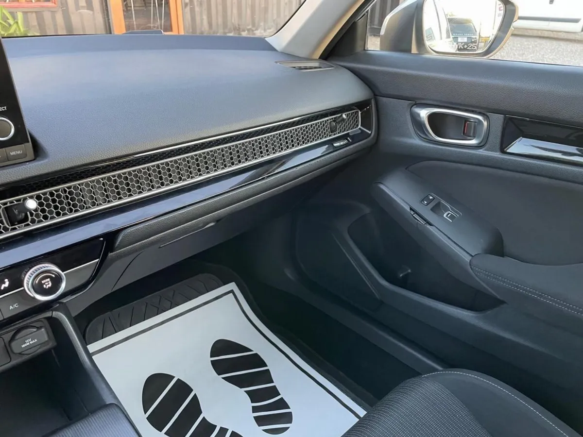 Honda Civic Ex 1.4t At año 2023