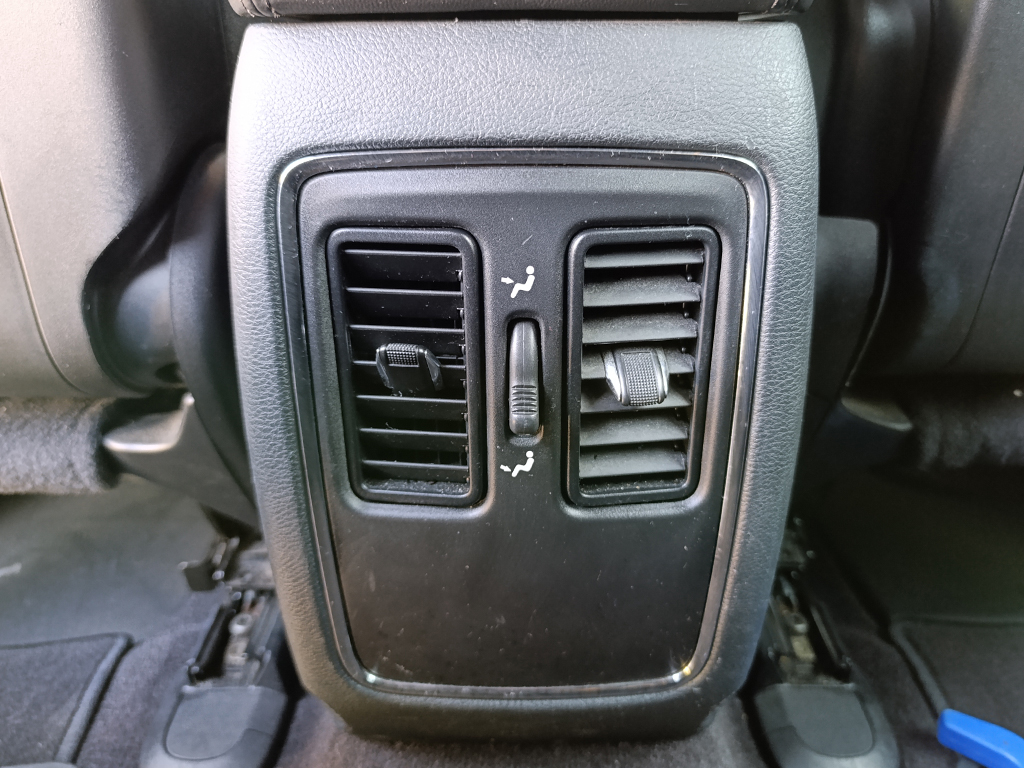 Jeep Grand Cherokee Laredo 4x4 año 2019