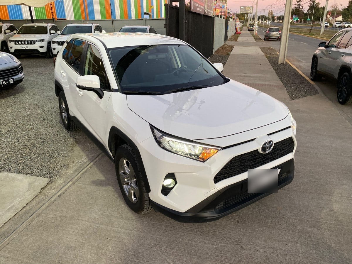 Toyota Rav 4 2.0 4x2 Cvt año 2025