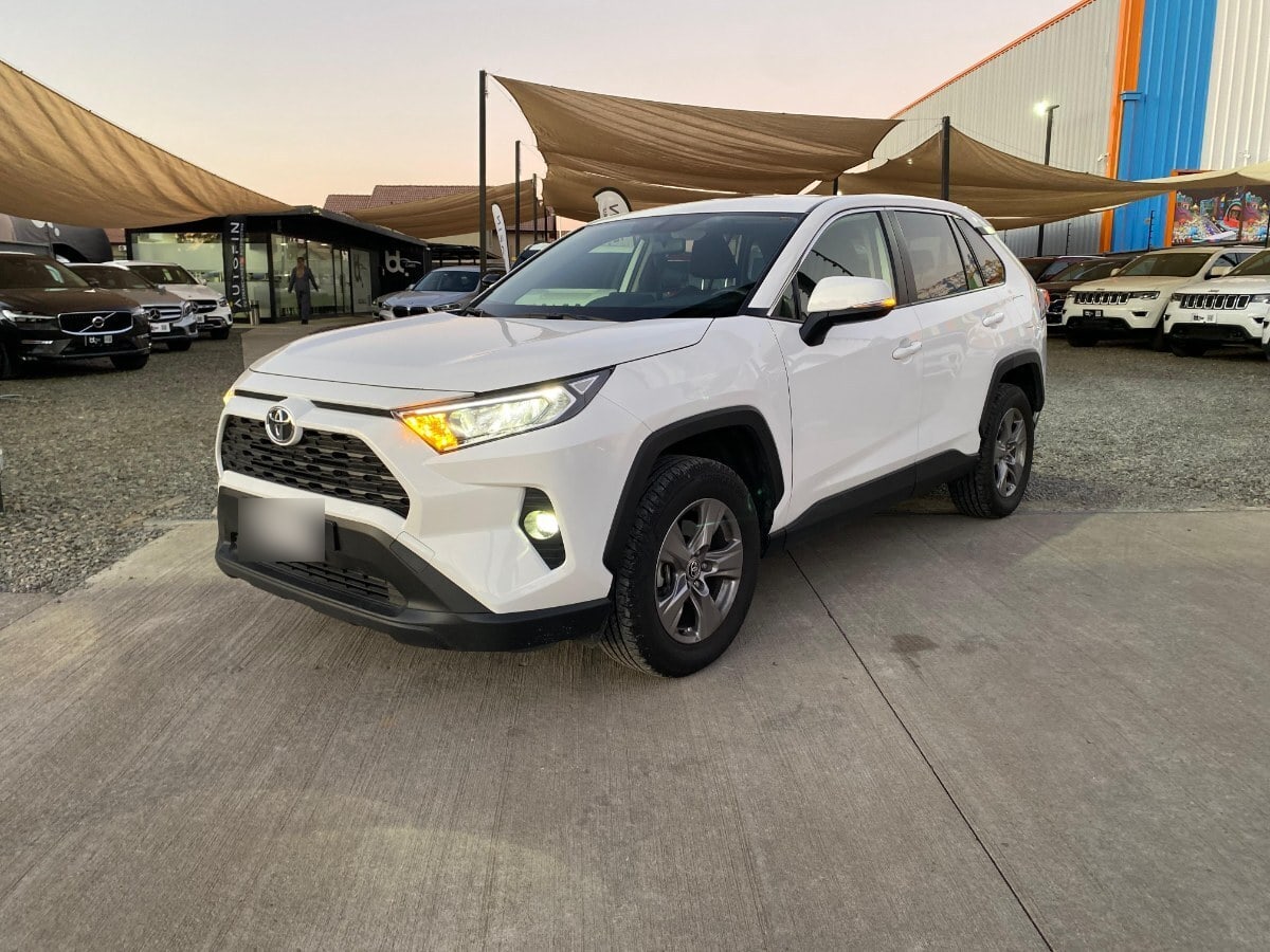 Toyota Rav 4 2.0 4x2 Cvt año 2025