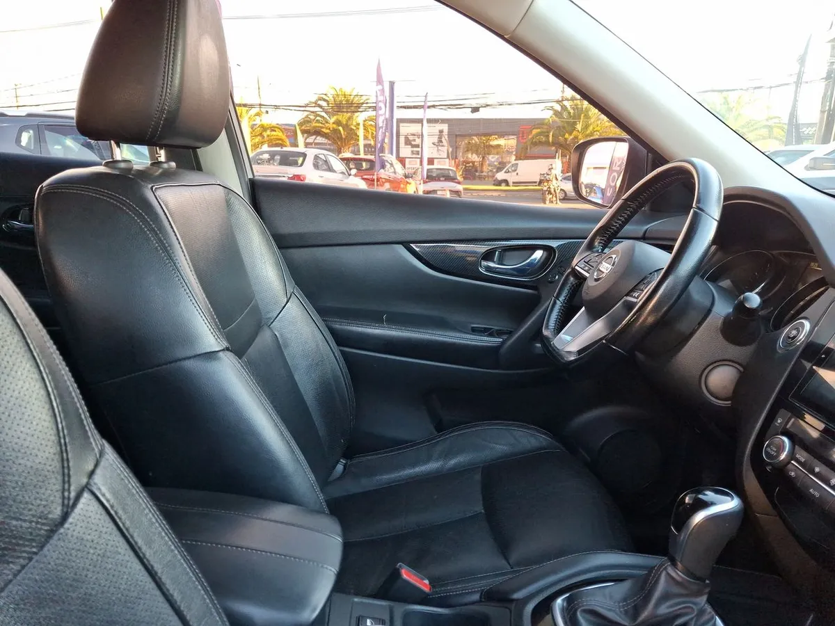 Nissan X-Trail 2.5 Exclusive 4x4 Cvt At 5p año 2020