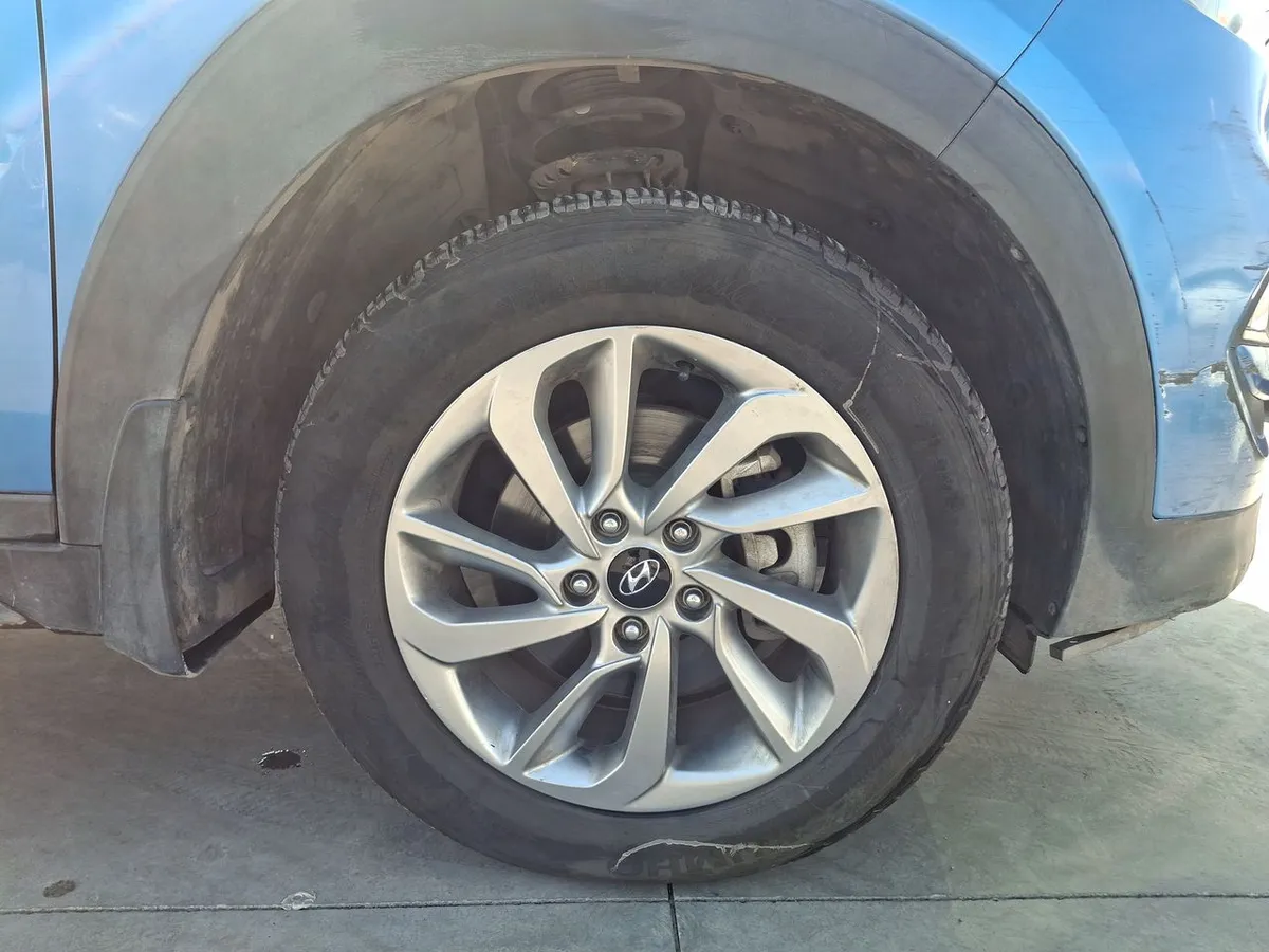Hyundai Tucson 2.0 Crdi Diesel Advance 4x2 At 5p año 2018