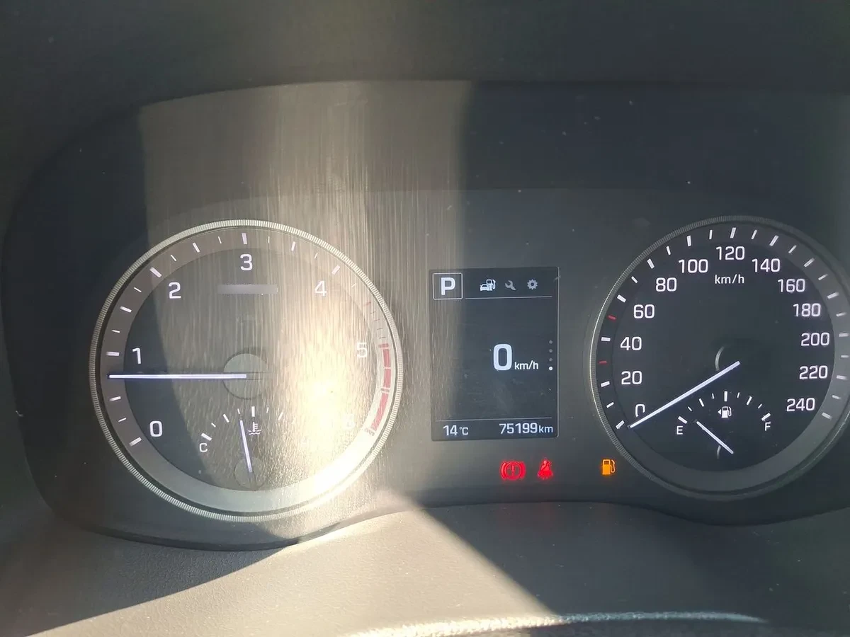 Hyundai Tucson 2.0 Crdi Diesel Advance 4x2 At 5p año 2018