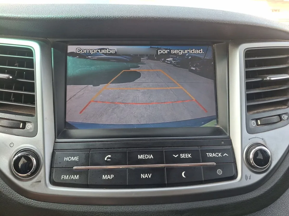 Hyundai Tucson 2.0 Crdi Diesel Advance 4x2 At 5p año 2018