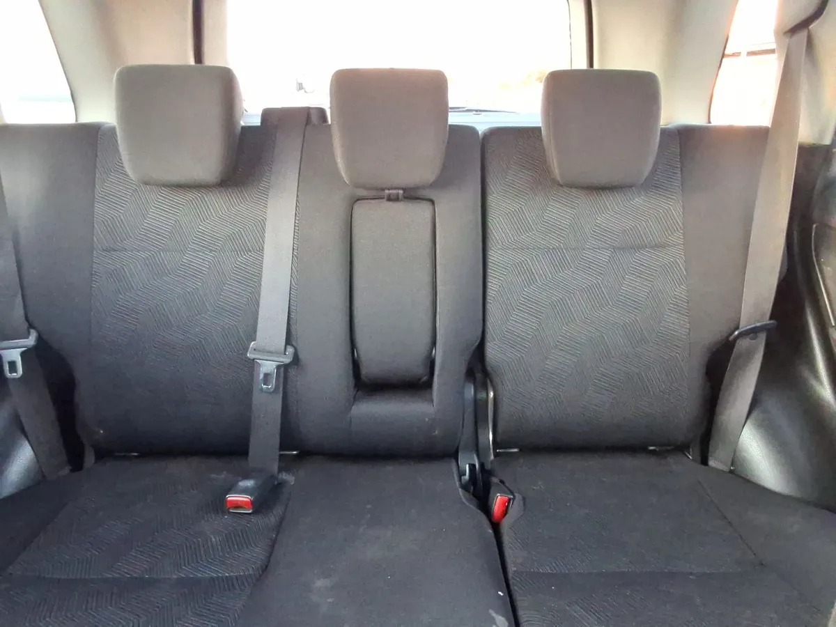 Suzuki Grand Nomade 2.4 Glx Sport 4x2 Mt 5p año 2018