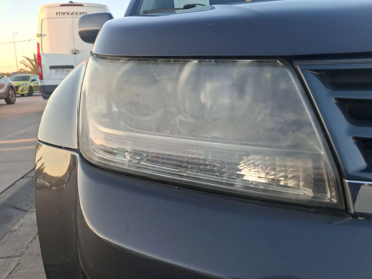 Suzuki Grand Nomade 2.4 Glx Sport 4x2 Mt 5p año 2018